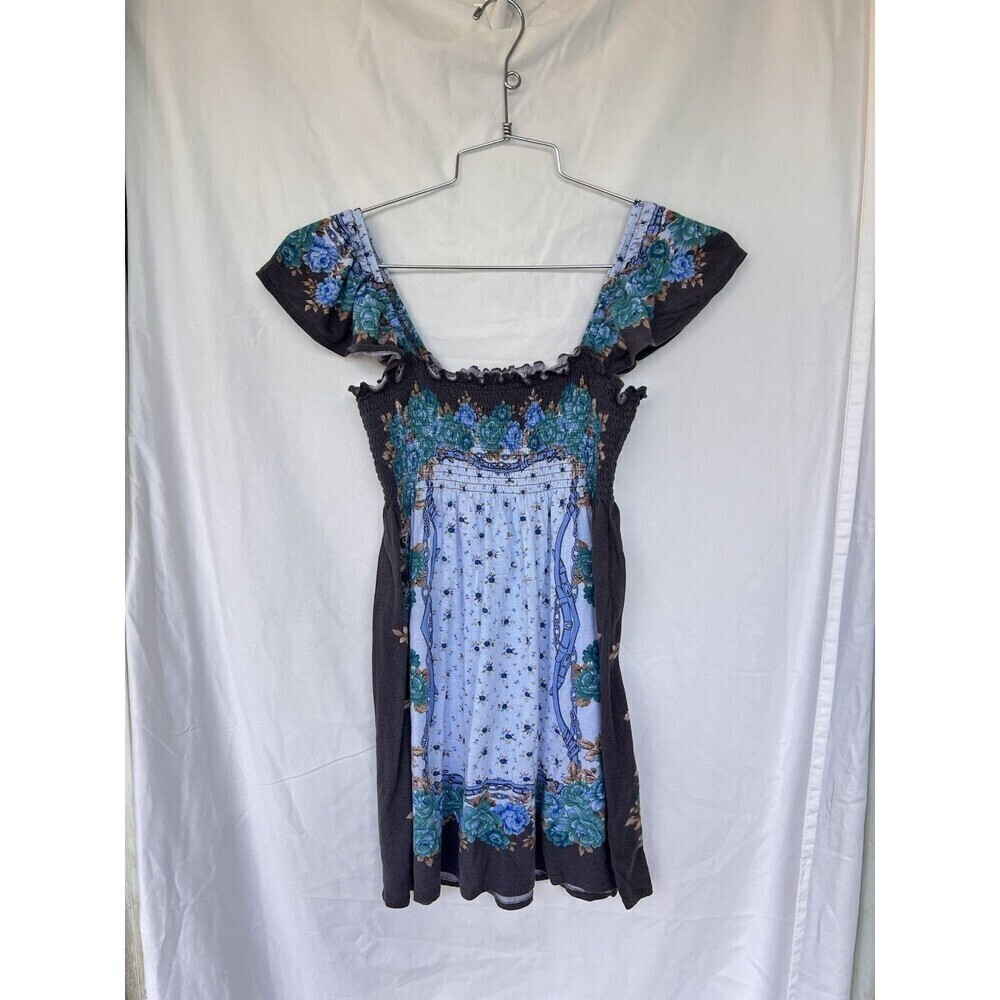 One Clothing Y2K Floral Smocked Babydoll Top Cap Sleeve Rose Empire Waist Small